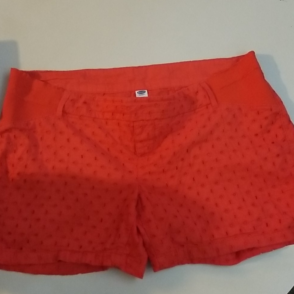 Maternity shorts